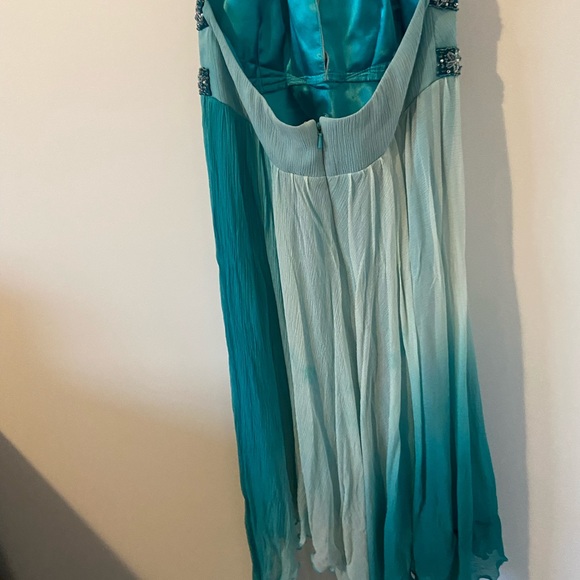 Halter dress 100% silk (lining: polyester) Size 0 Aqua tones (Express) - Picture 3 of 3